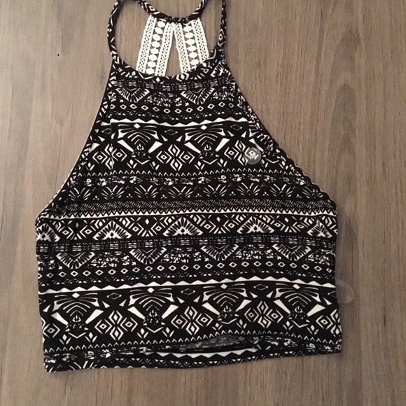 -🥳NWT-  La hearts 💕 ♥️ Crop Top🥳 - Picture 4 of 5